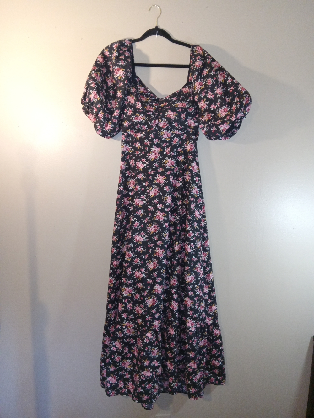 Black Maxi Dress with Pink Floral Print and Puff Sleeves